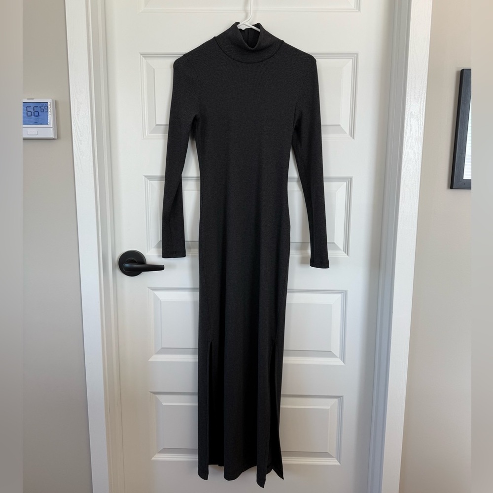 Lululemon bodycon turtleneck dress